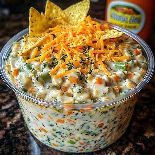 Low-Carb Keto Crack Dip: A Deliciously Addictive Snack