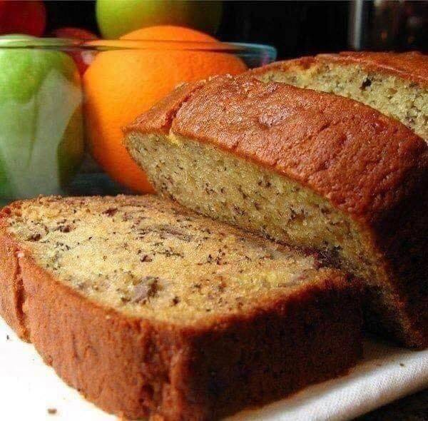 Rich Banana Bread: A Moist and Flavorful Delight