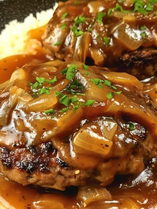 HAMBURGER STEAKS WITH BROWN GRAVY